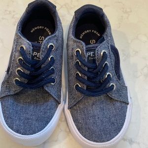 Like new baby sperry boat shoes
